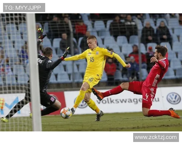 南京足球队在欧锦赛中的个人能力表现分析与点评