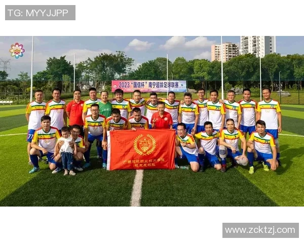 武汉足球队崛起之路:城市联赛中的奋斗与荣耀 武汉足球队崛起之路:城市联赛中的奋斗与荣耀